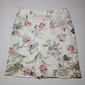 Ann Taylor Petite White‎ Floral Eyelet Pencil Skirt Size 6P
